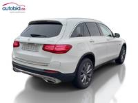 Vue de l’arrière droit