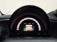 Pohled na přístrojovou desku