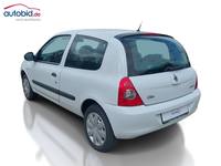 Вид сзади слева