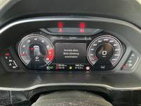 Pohled na přístrojovou desku