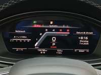 Pohled na přístrojovou desku