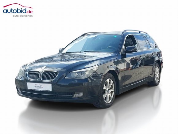 Вид спереди слева