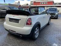 Aanzicht achter rechts