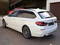 Aanzicht achter rechts