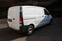 Aanzicht achter rechts