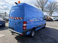 Aanzicht achter rechts