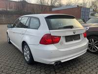 Aanzicht achter links