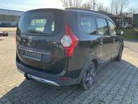 Aanzicht achter rechts