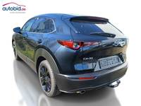 Vaade tagant vasakult