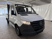 Náhled zpředu zprava