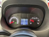 Pohled na přístrojovou desku