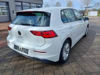 Vue de l’arrière droit