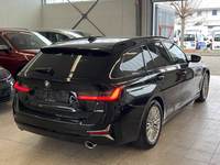 Aanzicht achter rechts