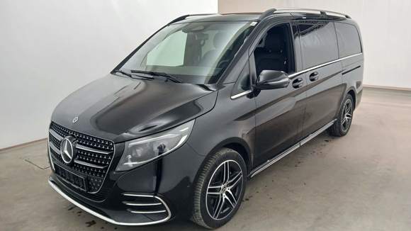 Vue de l’avant gauche