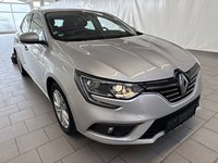 Вид спереди справа