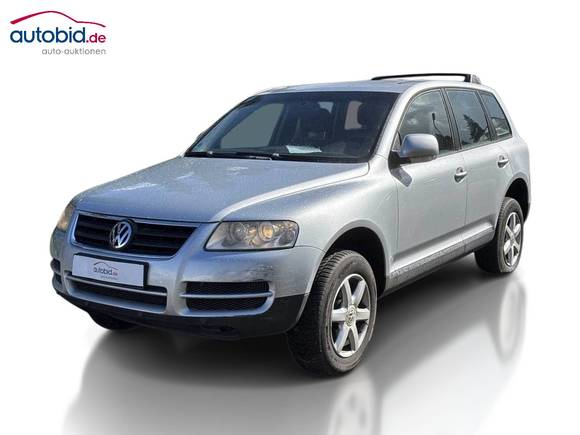 Вид спереди слева