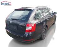 Widok z tyłu po stronie prawej