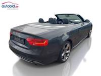 Widok z tyłu po stronie prawej