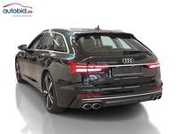 Vue de l’arrière gauche