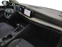 Вид на салон