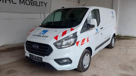 Vue de l’avant gauche