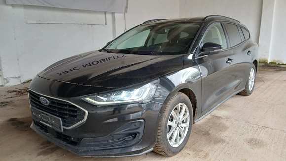 Vue de l’avant gauche