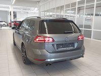 Vue de l’arrière gauche