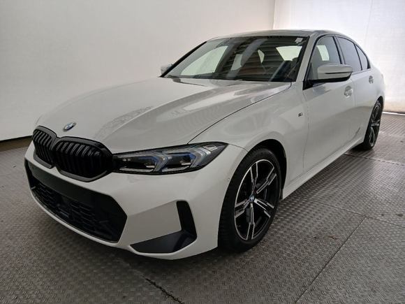 Pogled sprijeda lijevo