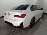 Aanzicht achter rechts