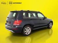 Aanzicht achter rechts