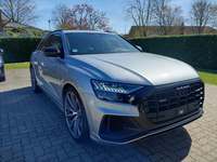 Pogled desno spredaj