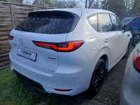 Widok z tyłu po stronie prawej