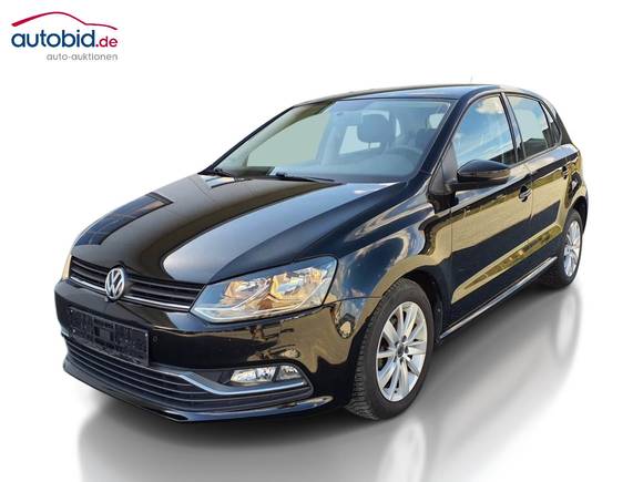 Skats no kreisās puses priekšā