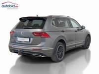 Вид сзади справа