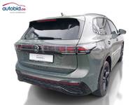 Изглед отзад отдясно