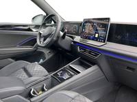 Изглед на вътрешното пространство