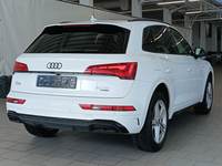 Vue de l’arrière droit