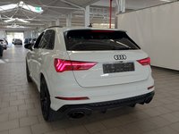 Vue de l’arrière gauche