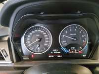 Pogled na kombinovani instrument