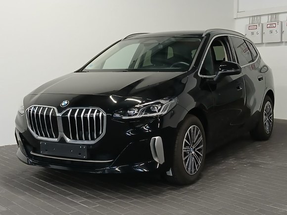 Náhled zpředu zleva