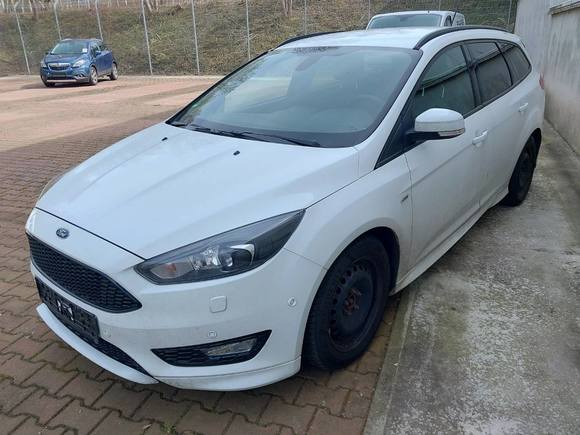 Widok z przodu po stronie lewej