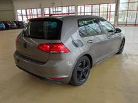 Widok z tyłu po stronie prawej