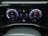 Pohled na přístrojovou desku