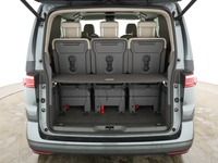 View of boot / luggage space