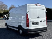 Aanzicht achter links