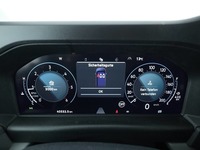 Pohled na přístrojovou desku