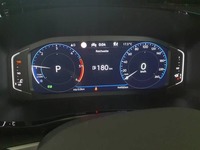 Pohled na přístrojovou desku