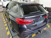 Widok z tyłu po stronie lewej