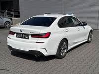 Aanzicht achter rechts