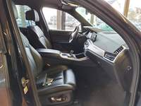 Вид на салон